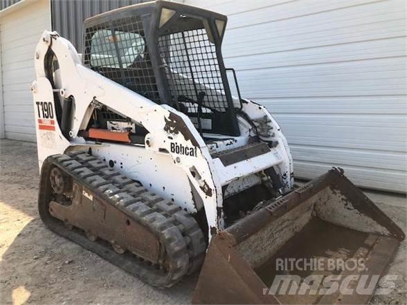 Bobcat T190 滑移装载机