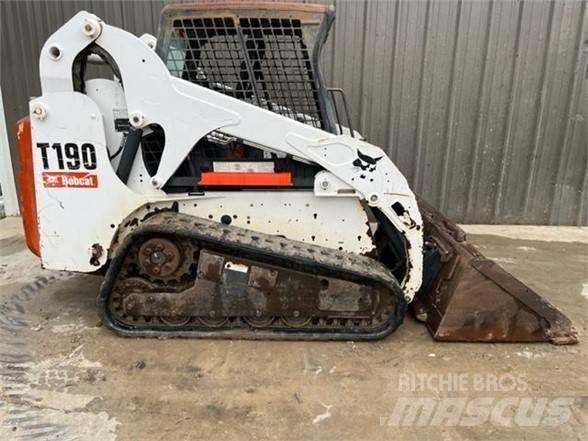 Bobcat T190 滑移装载机