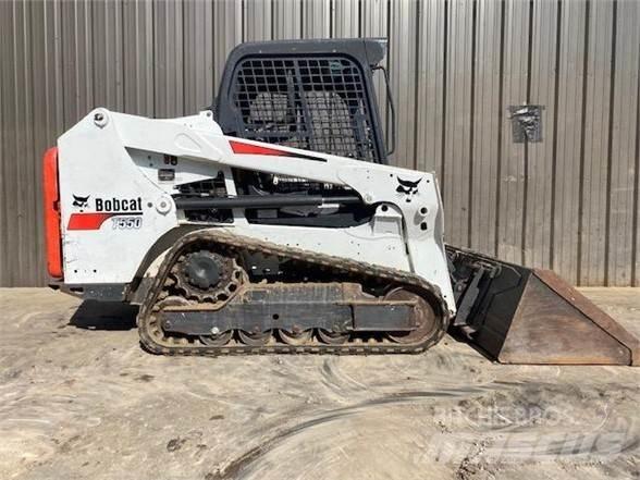 Bobcat T550 滑移装载机