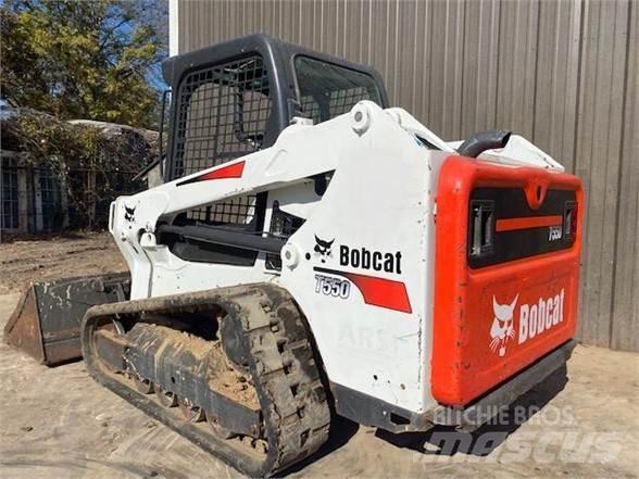 Bobcat T550 滑移装载机