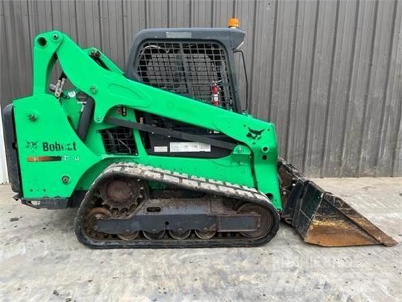 Bobcat T590 滑移装载机