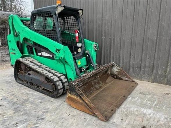 Bobcat T590 滑移装载机