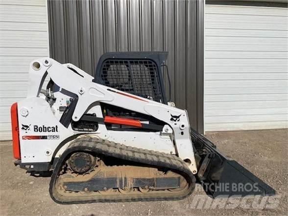 Bobcat T650 滑移装载机