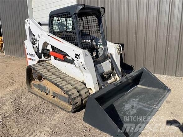 Bobcat T650 滑移装载机
