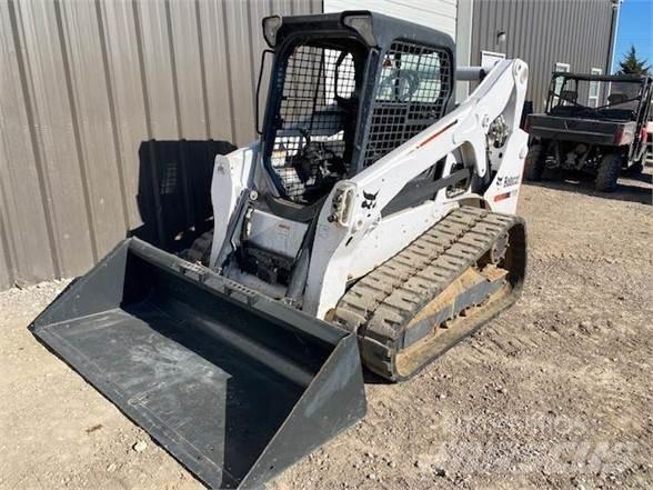 Bobcat T650 滑移装载机