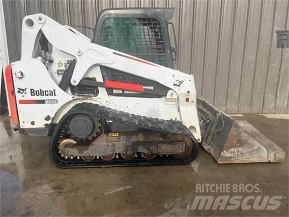 Bobcat T650 滑移装载机