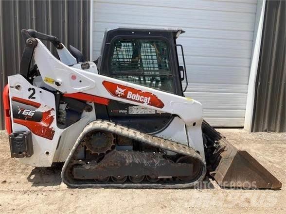 Bobcat T66 滑移装载机