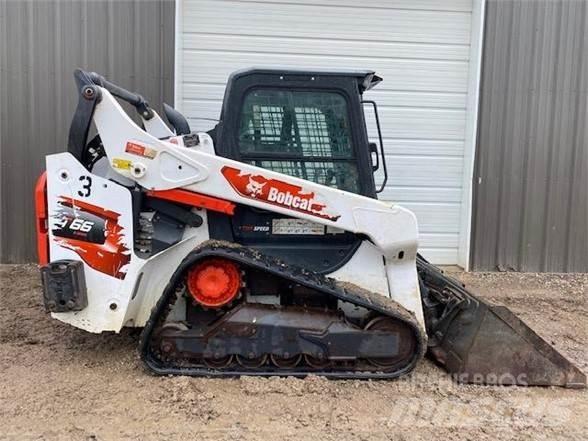 Bobcat T66 滑移装载机
