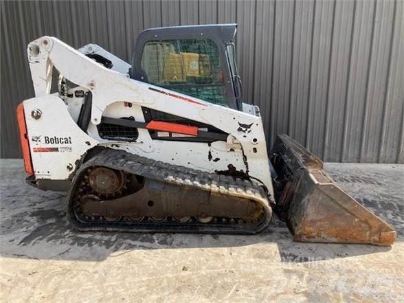 Bobcat T750 滑移装载机