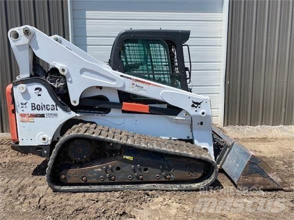 Bobcat T870 滑移装载机
