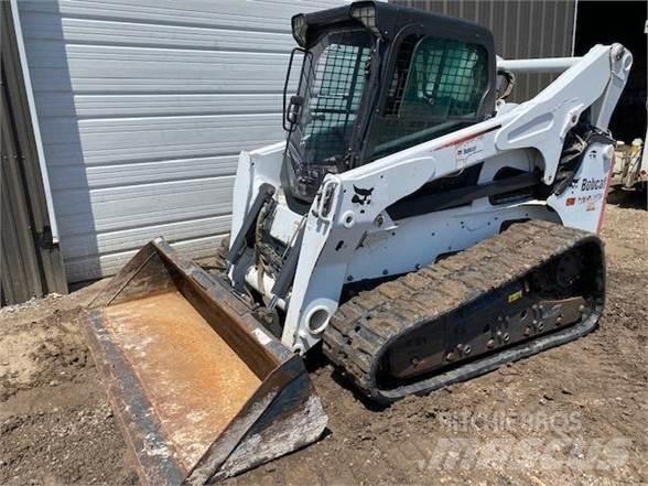 Bobcat T870 滑移装载机