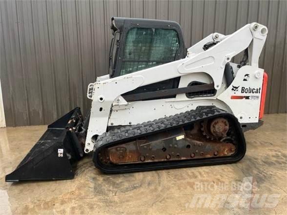 Bobcat T870 滑移装载机