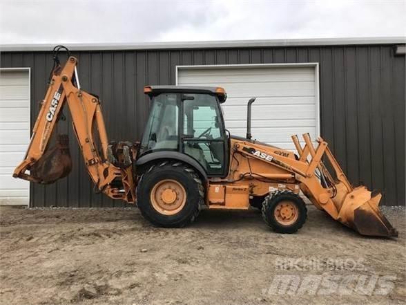 CASE 580M II 反铲装载机