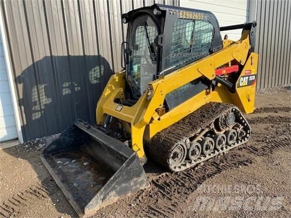 CAT 257D 滑移装载机