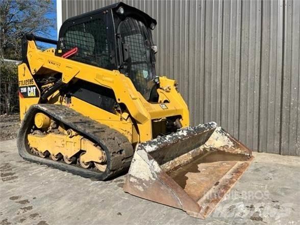 CAT 259D 滑移装载机