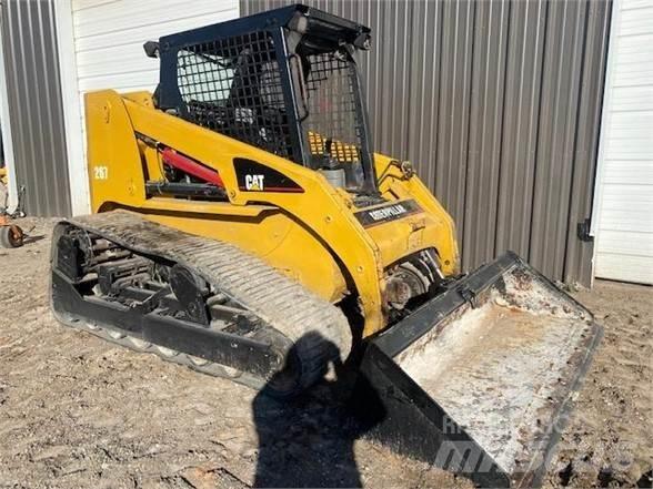 CAT 267 滑移装载机