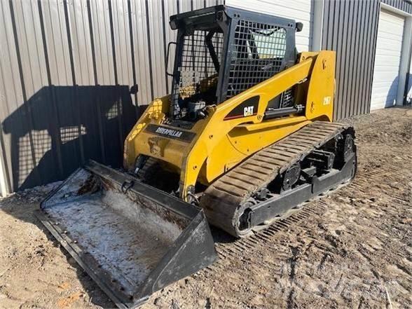 CAT 267 滑移装载机