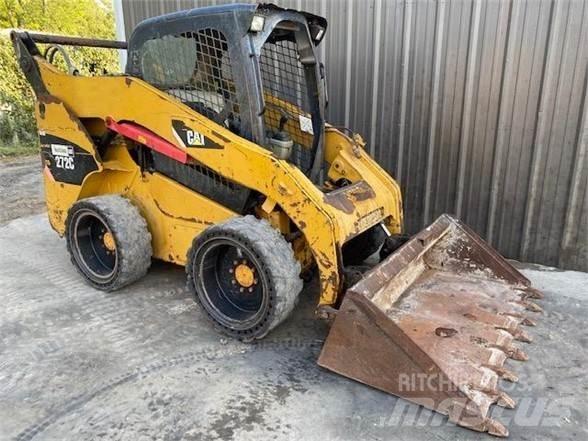 CAT 272C 滑移装载机