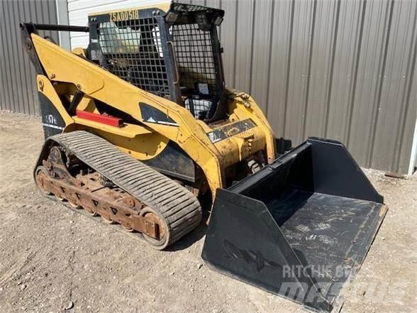 CAT 287B 滑移装载机