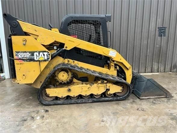 CAT 299D2 滑移装载机