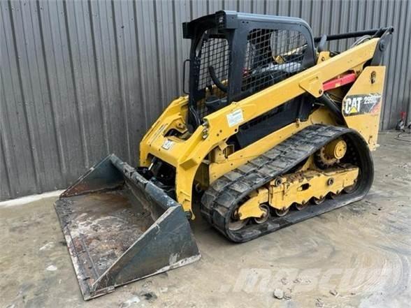 CAT 299D2 滑移装载机