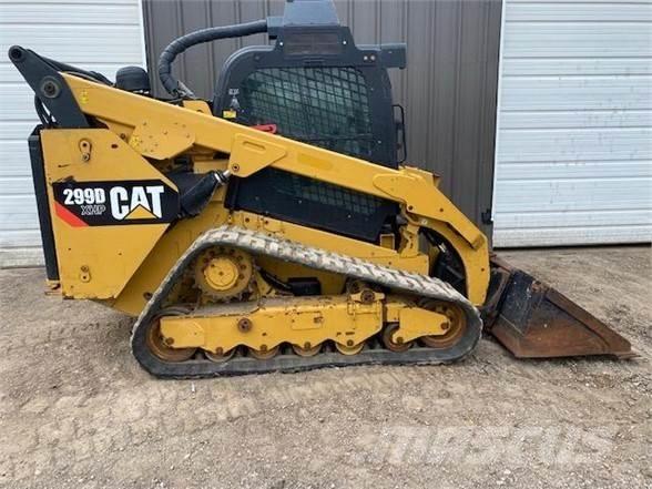 CAT 299D2 XHP 滑移装载机