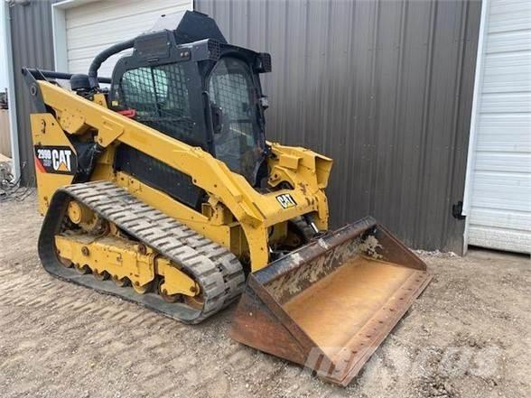 CAT 299D2 XHP 滑移装载机