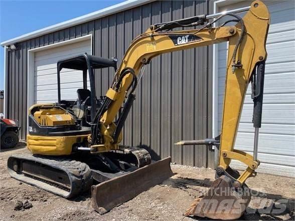 CAT 304CR 小型挖掘机