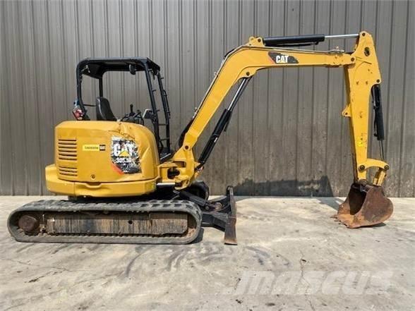 CAT 305.5E2 小型挖掘机