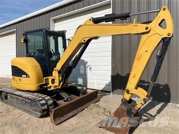 CAT 305D CR 小型挖掘机