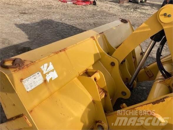 CAT 420F2 反铲装载机