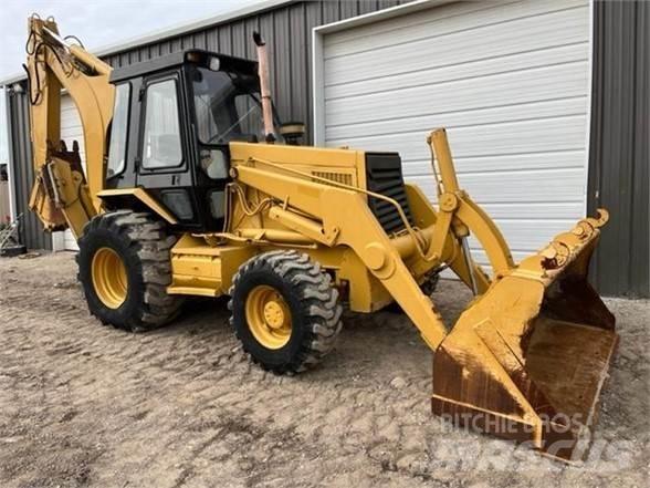 CAT 446B 反铲装载机