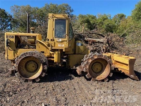 CAT 815B 单轮压路机