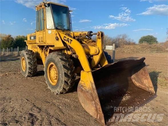 CAT 926 轮式装载机