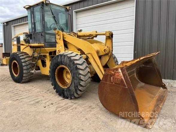 CAT 938G 轮式装载机