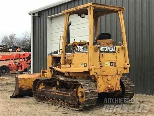 CAT D3C 履带式推土机
