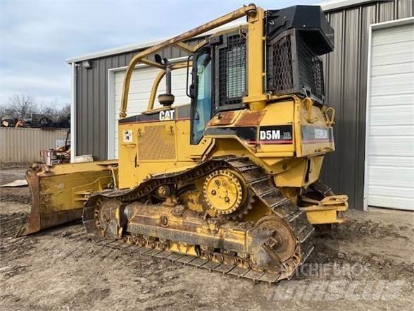 CAT D5M XL 履带式推土机