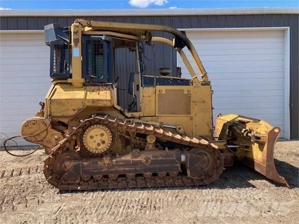 CAT D5M XL 履带式推土机