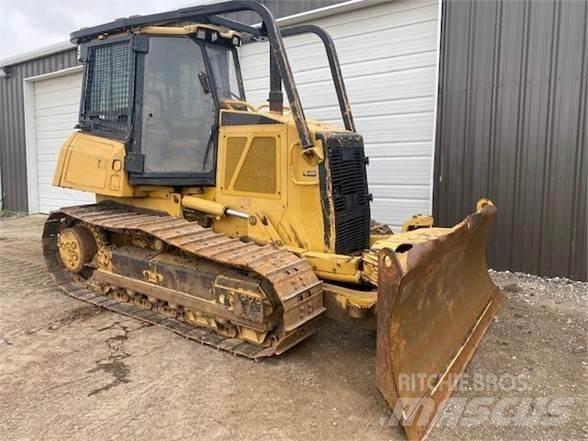 CAT D6K 履带式推土机