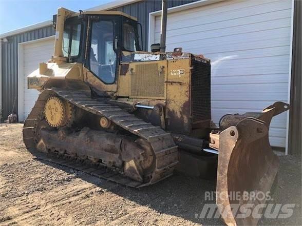 CAT D6M XL 履带式推土机