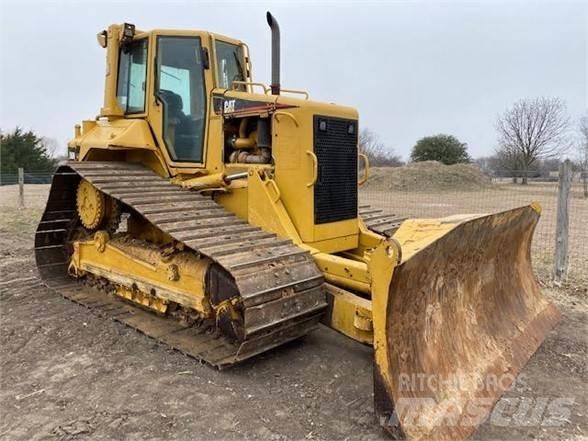 CAT D6N LGP 履带式推土机