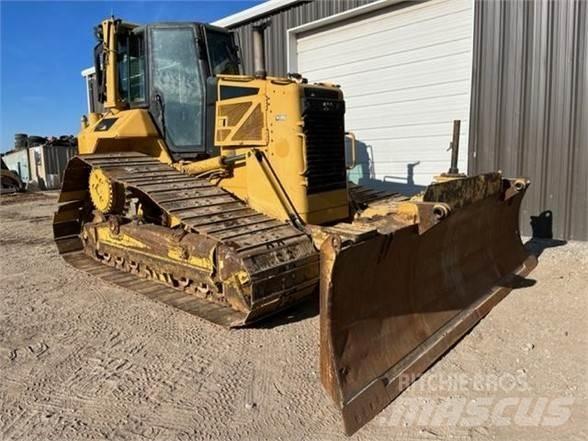 CAT D6N LGP 履带式推土机