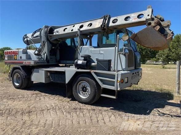 Gradall XL3100 轮式挖掘机