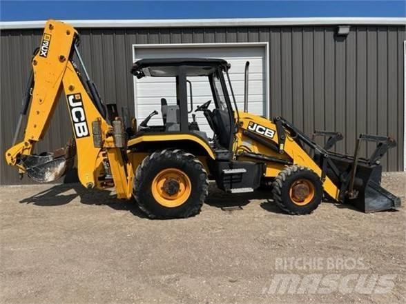 JCB 3CX 反铲装载机