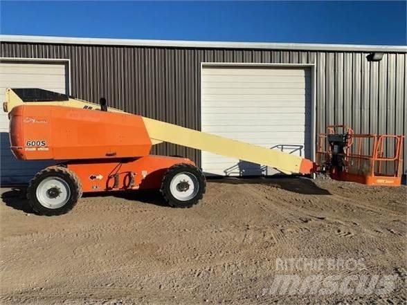 JLG 600S 直臂高空工作平台