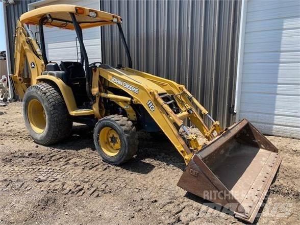 John Deere 110 反铲装载机