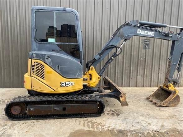 John Deere 35D 小型挖掘机