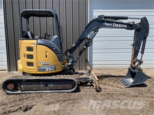 John Deere 35G 小型挖掘机