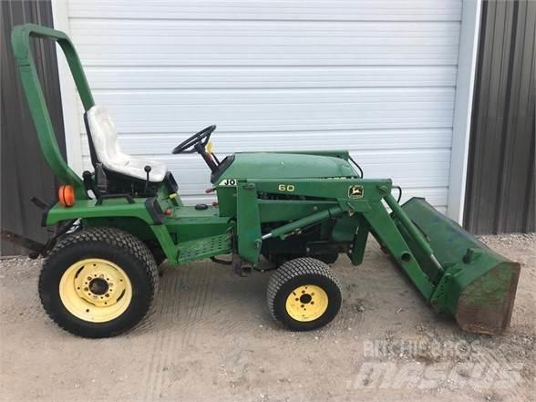 John Deere 655 拖拉机/农用车