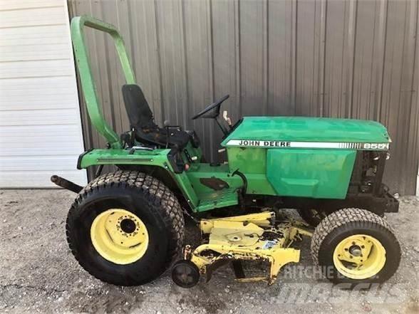 John Deere 855 拖拉机/农用车